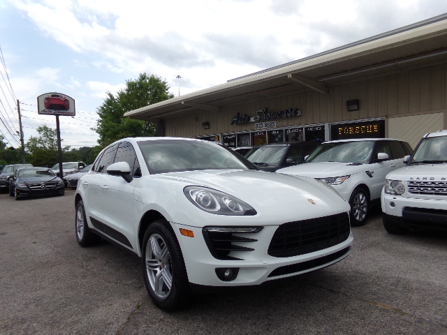2016 Porsche Macan S