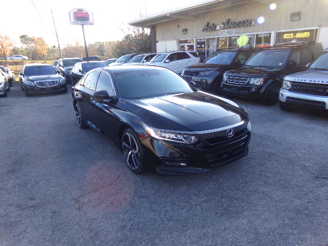 2018 Honda Accord Sport's photo