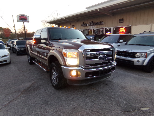 2011 Ford F-250 Super Duty Lariat's photo
