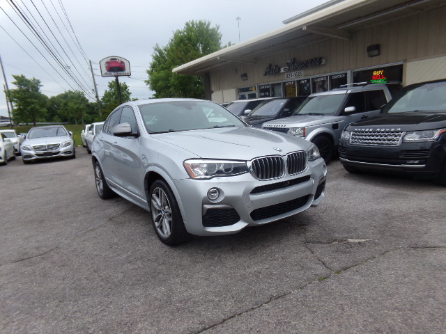 2017 BMW X4 M40i's photo
